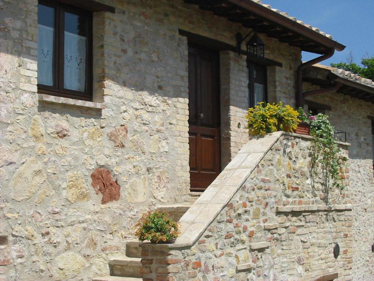 Girasole - Agriturismo Fogliani Giano dellʼUmbria Eksteriør billede