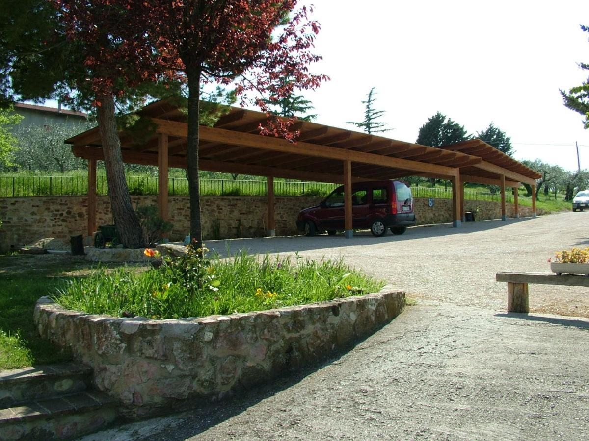 Girasole - Agriturismo Fogliani Giano dellʼUmbria Eksteriør billede
