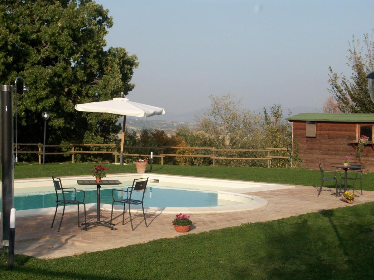Girasole - Agriturismo Fogliani Giano dellʼUmbria Eksteriør billede